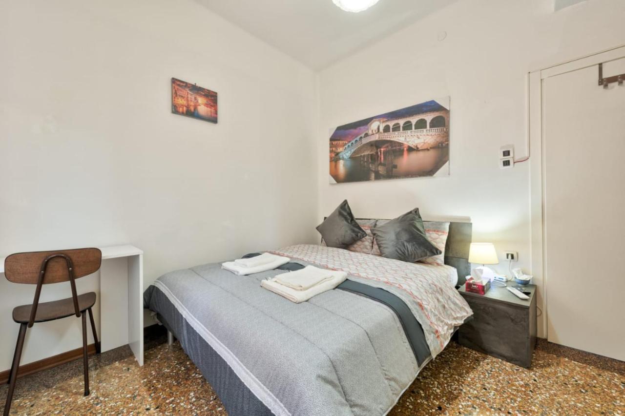 City Living Guest House Venice Mestre Esterno foto