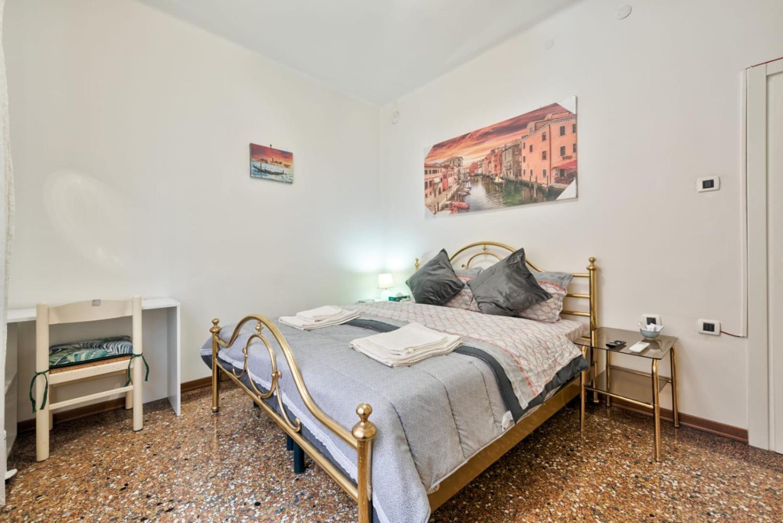 City Living Guest House Venice Mestre Esterno foto